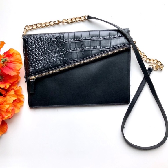 OKPTA Handbags - OKPTA Black Crossbody Croc Chain Purse Clutch